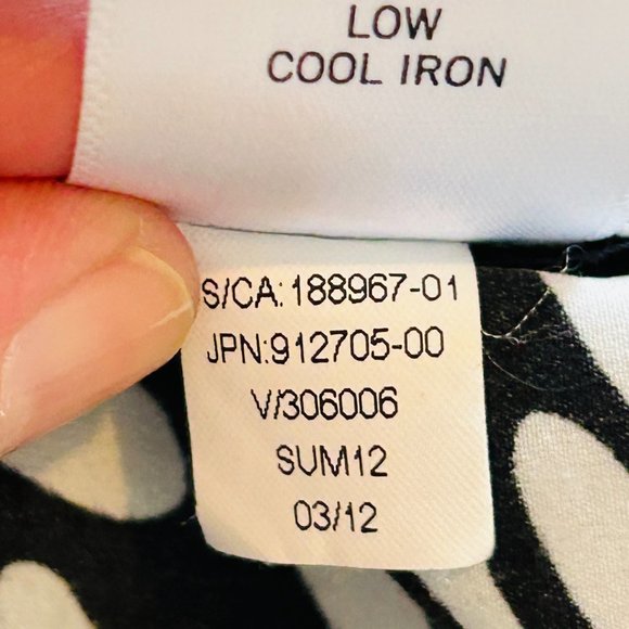 Banana Republic Sleeveless Floral Maxi Dress (size 2) - Picture 14 of 14